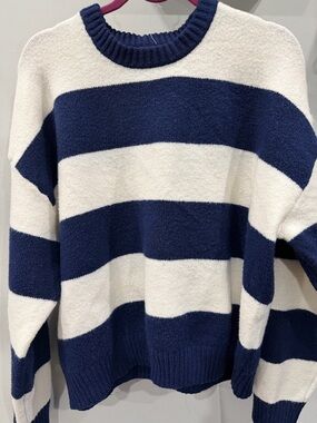Aeropostale Navy and White Striped Sweater Top
